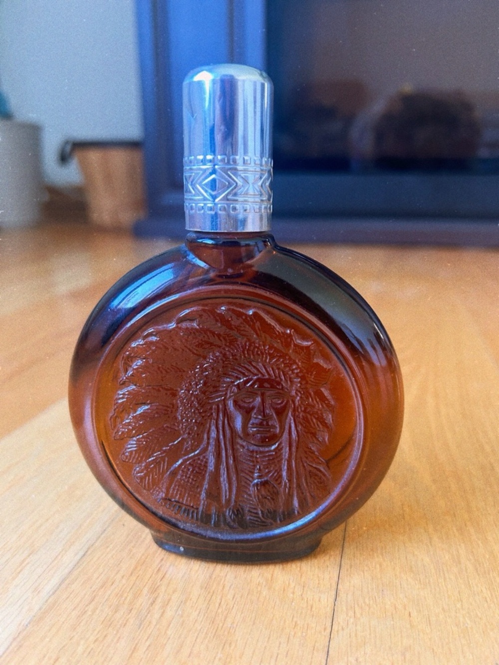 Vintage Stetson Amber Glass Round After Shave Bottle - Indigenous Chief Etching
